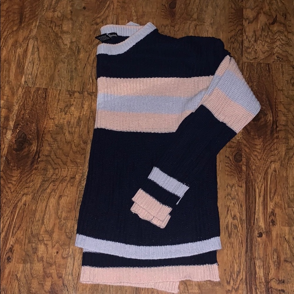 Cardigan sweatshirt